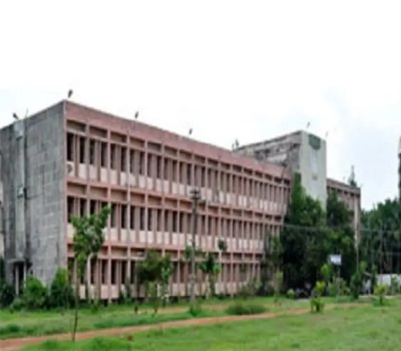 Thiruvalluvar Arts and Science College